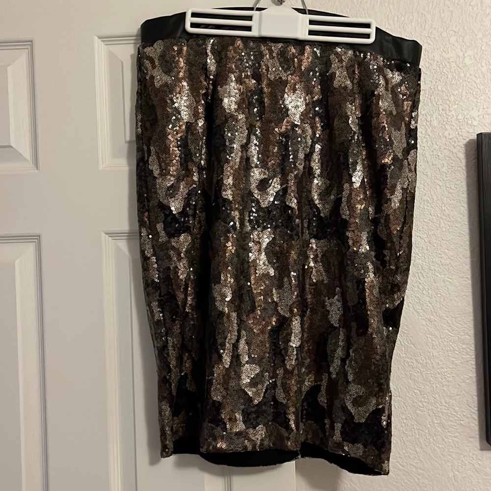 Lane Bryant Camo sequin skirt